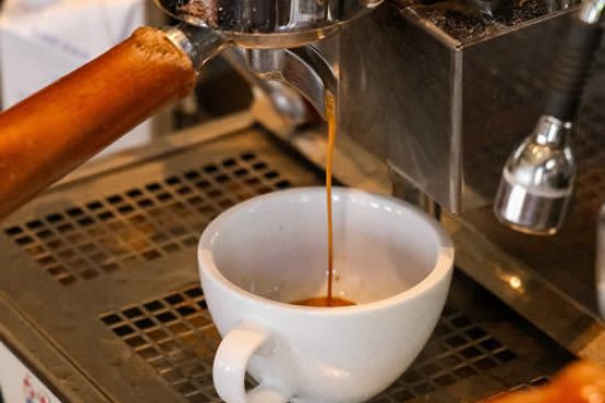 barista-coffee-honest-brussels